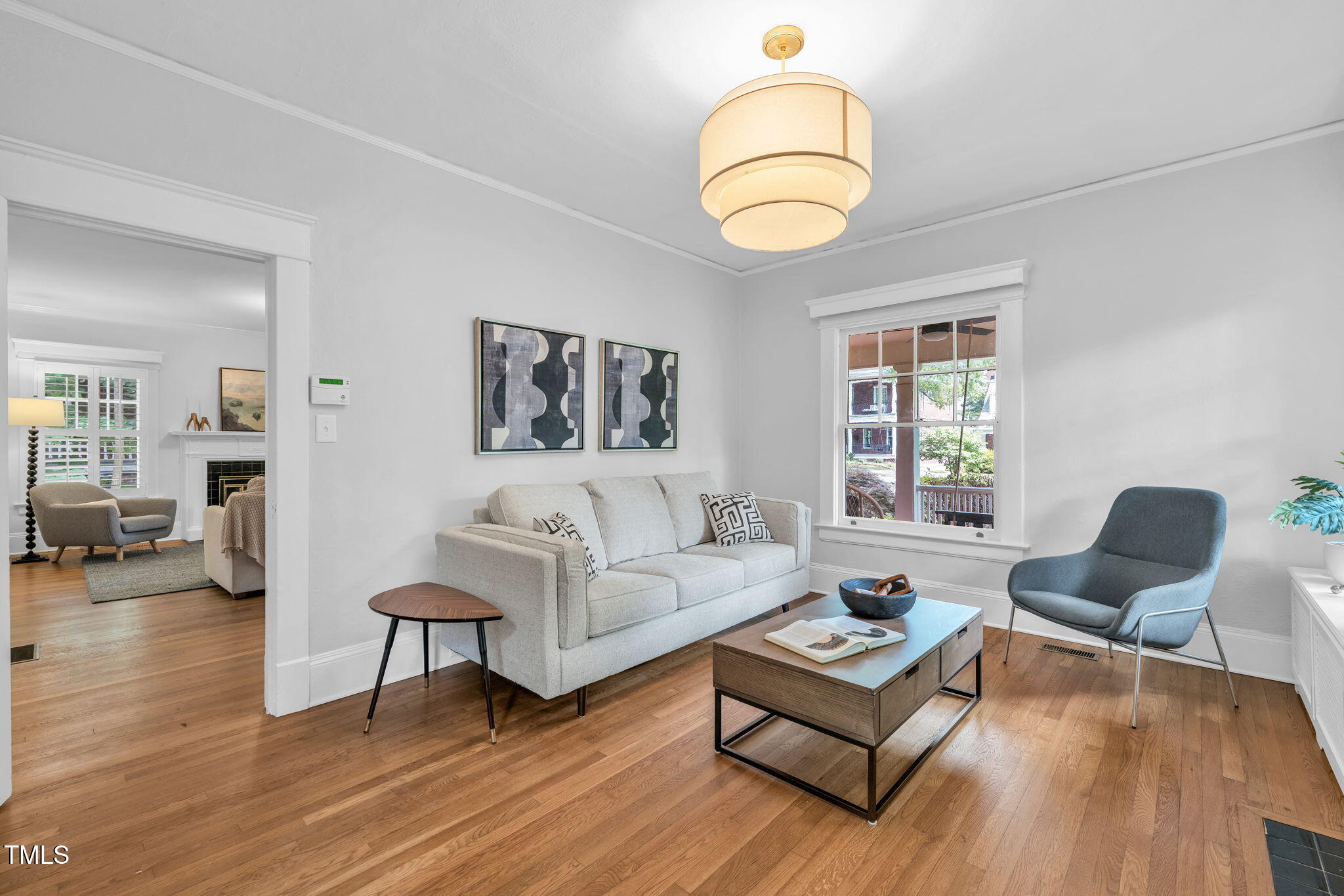 1015 W Trinity Avenue