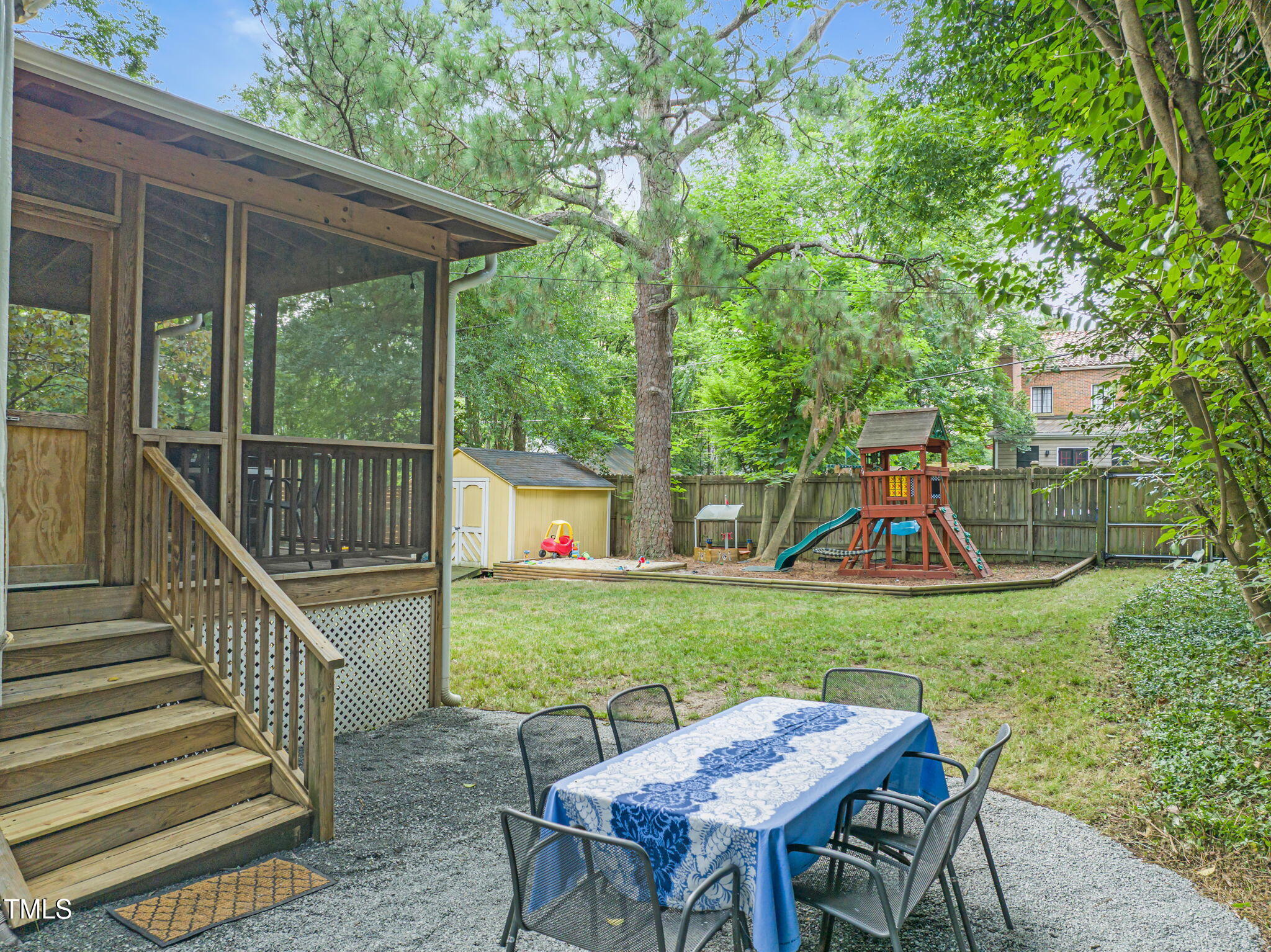 1015 W Trinity Avenue