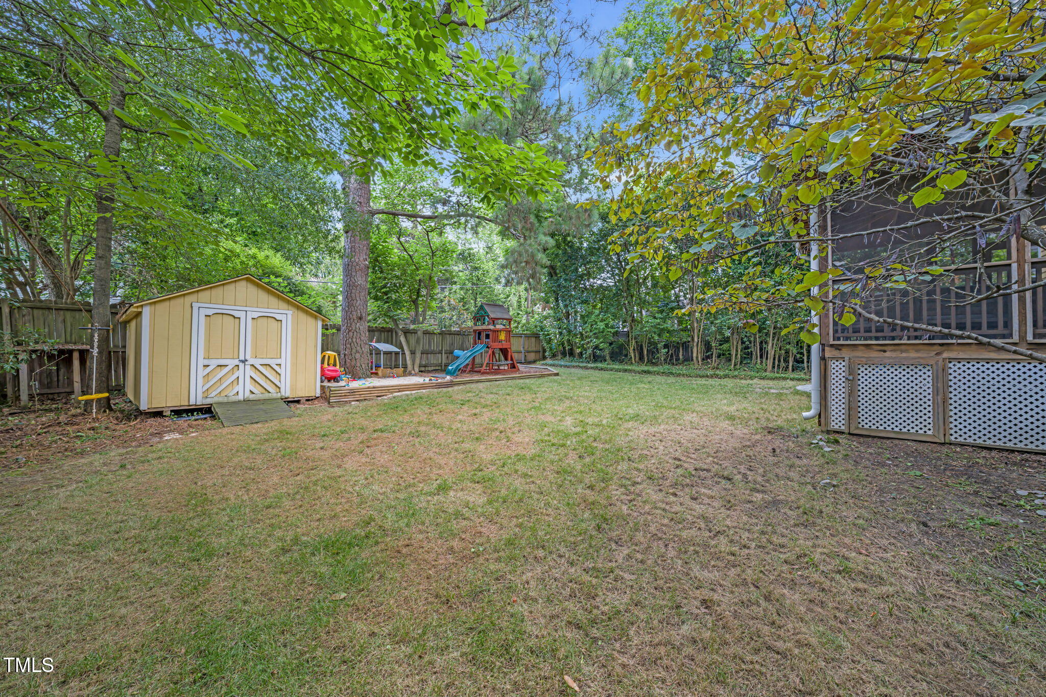 1015 W Trinity Avenue