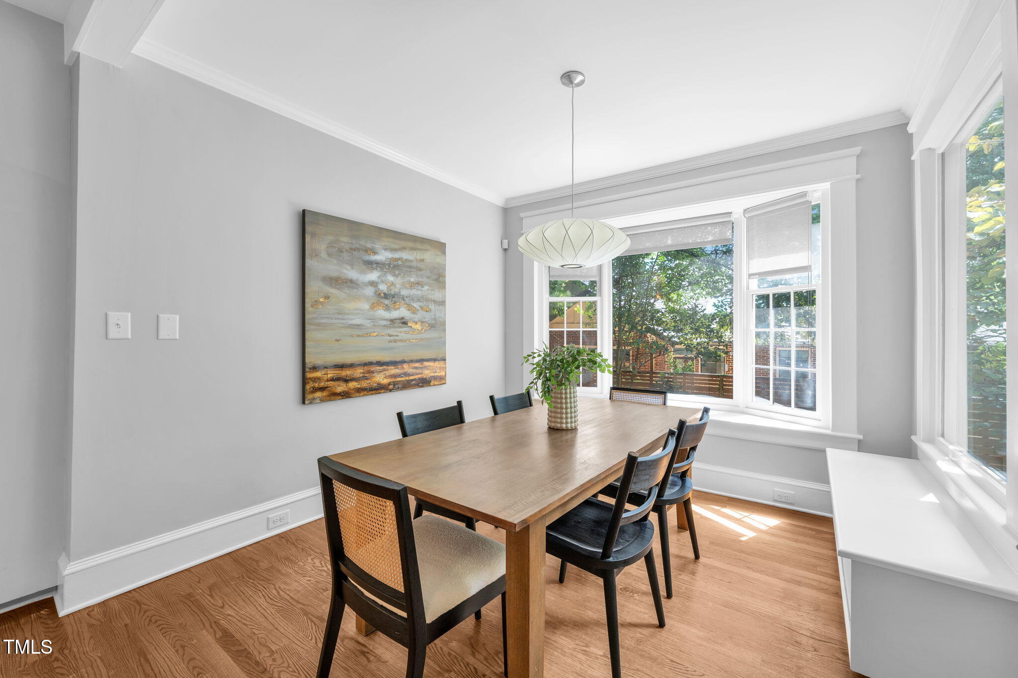 1015 W Trinity Avenue