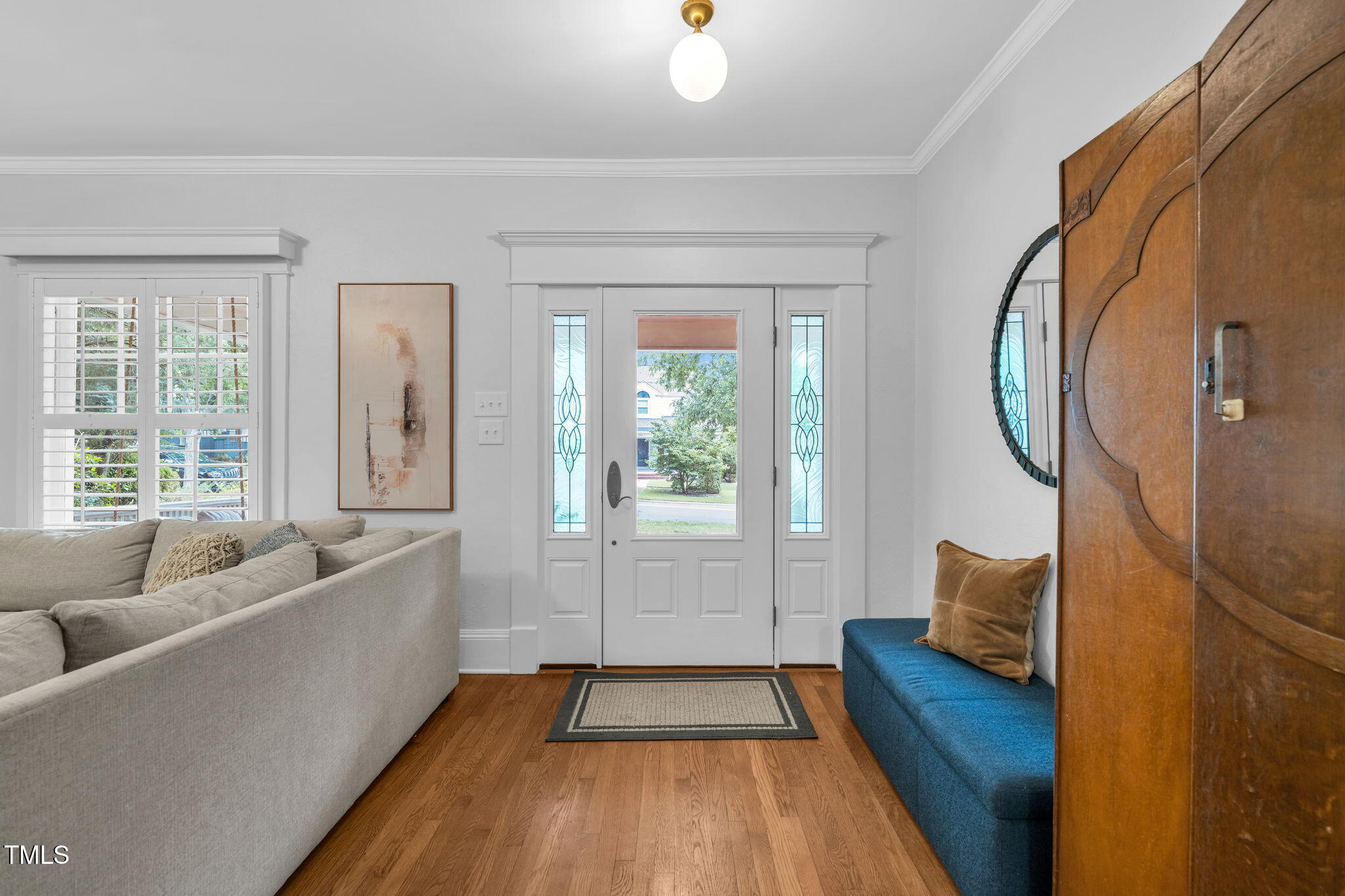 1015 W Trinity Avenue