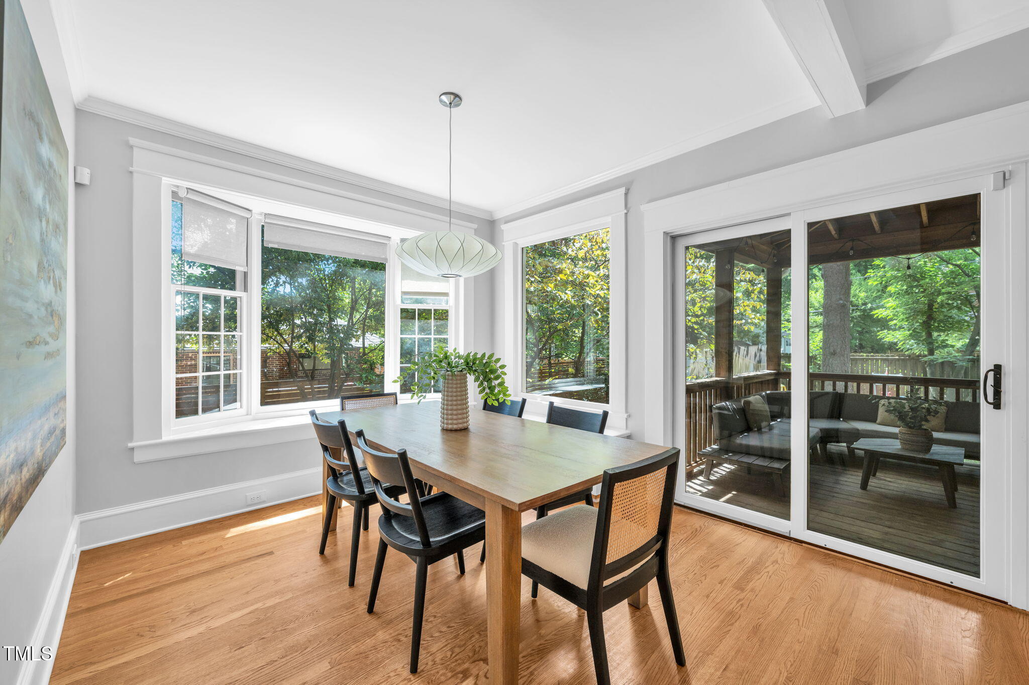 1015 W Trinity Avenue