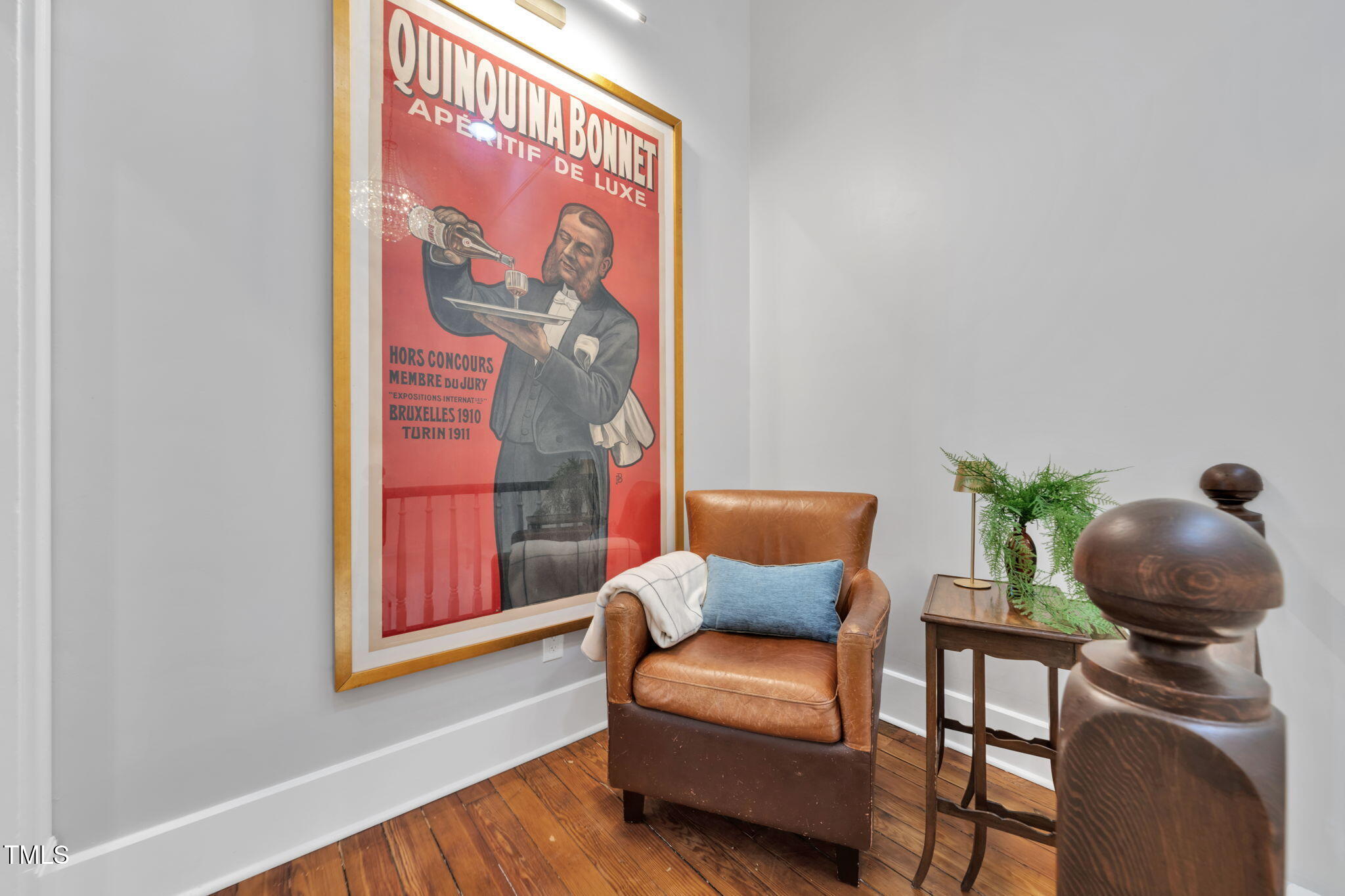 210 E Trinity Avenue