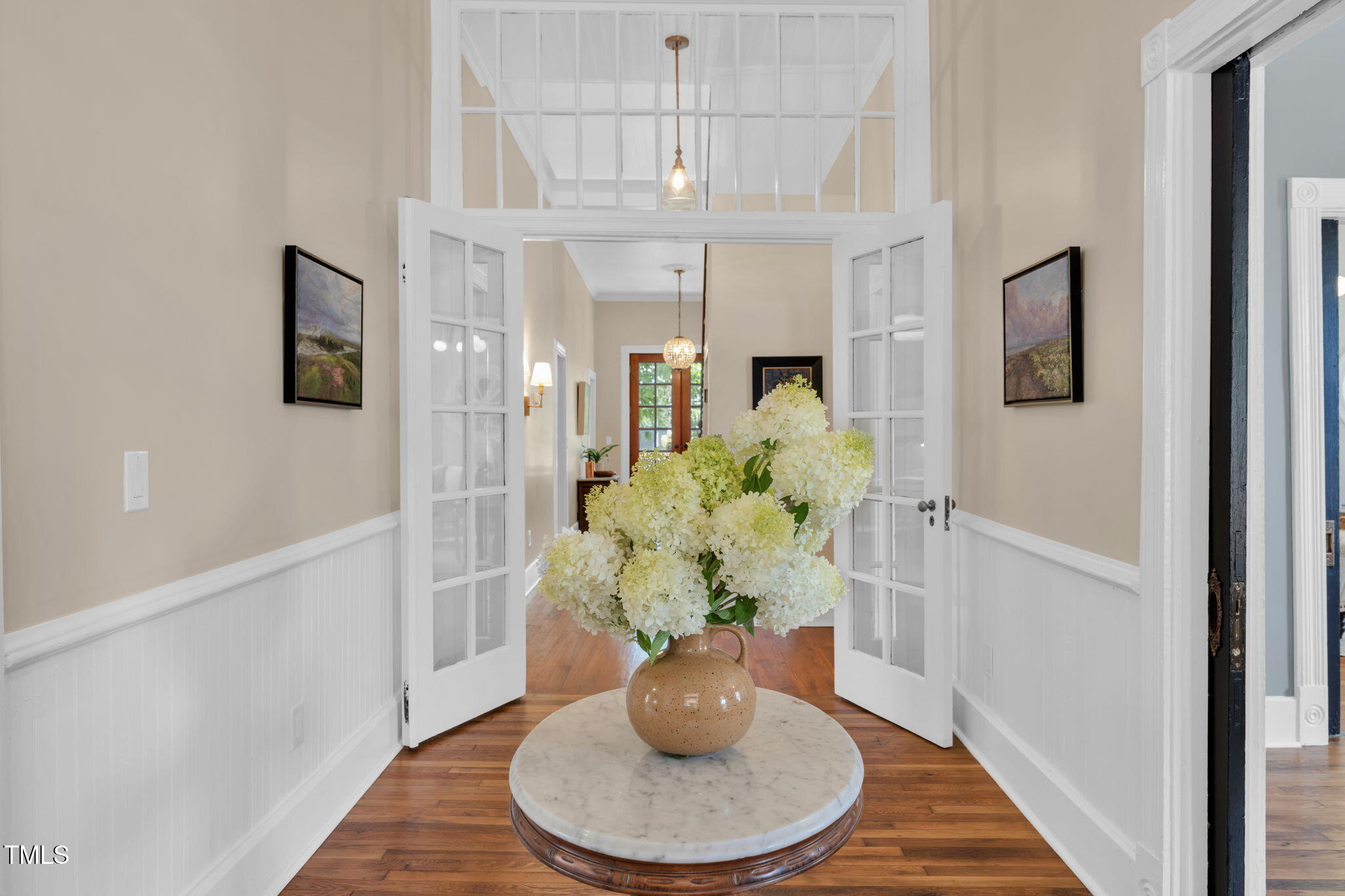 210 E Trinity Avenue