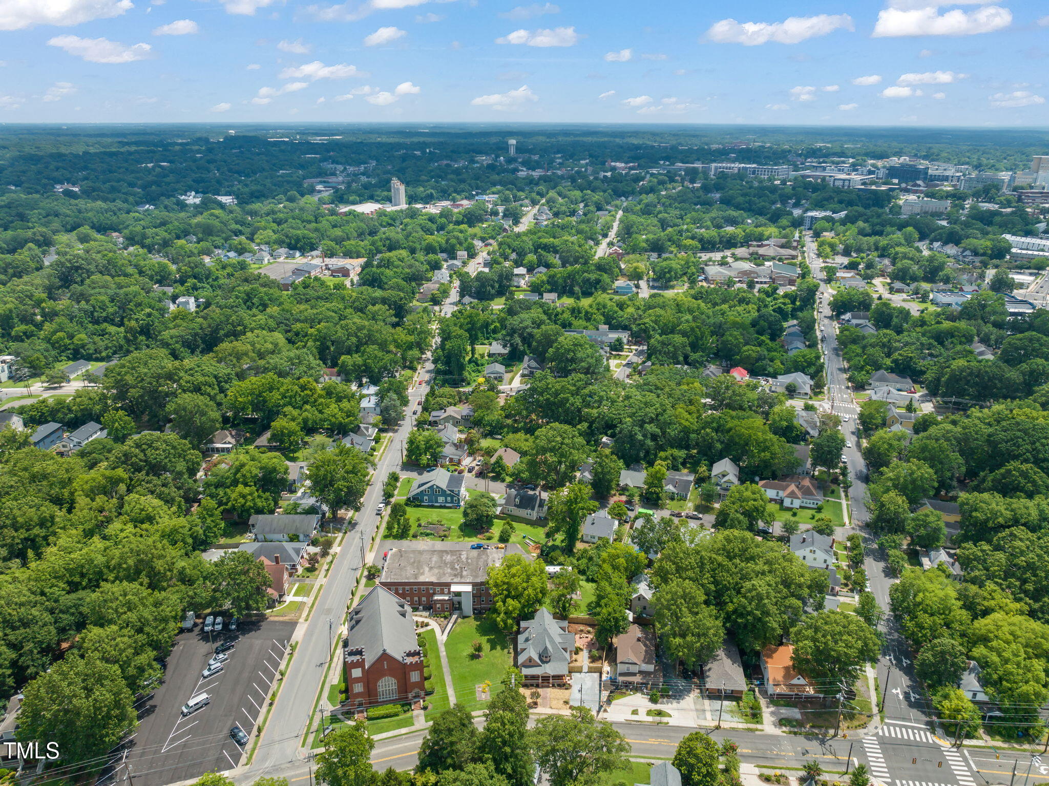 210 E Trinity Avenue