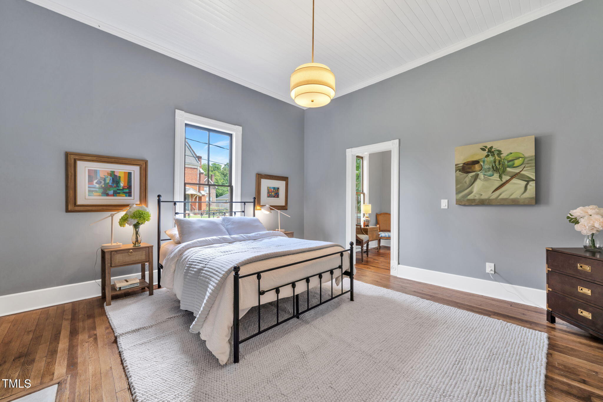 210 E Trinity Avenue