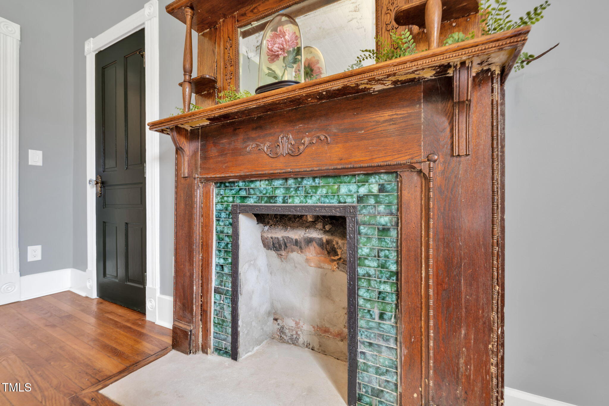 210 E Trinity Avenue