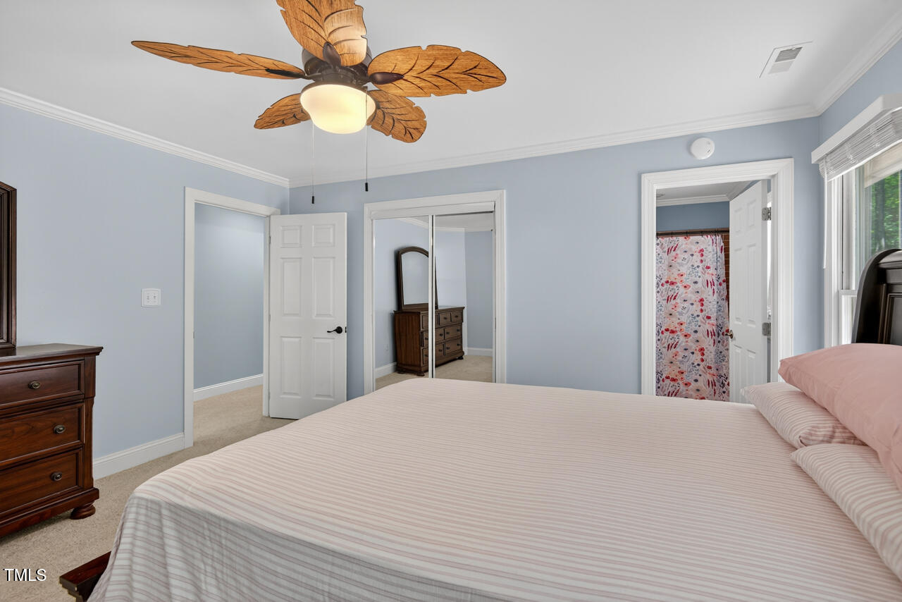 6225 Acorn Ridge Trail