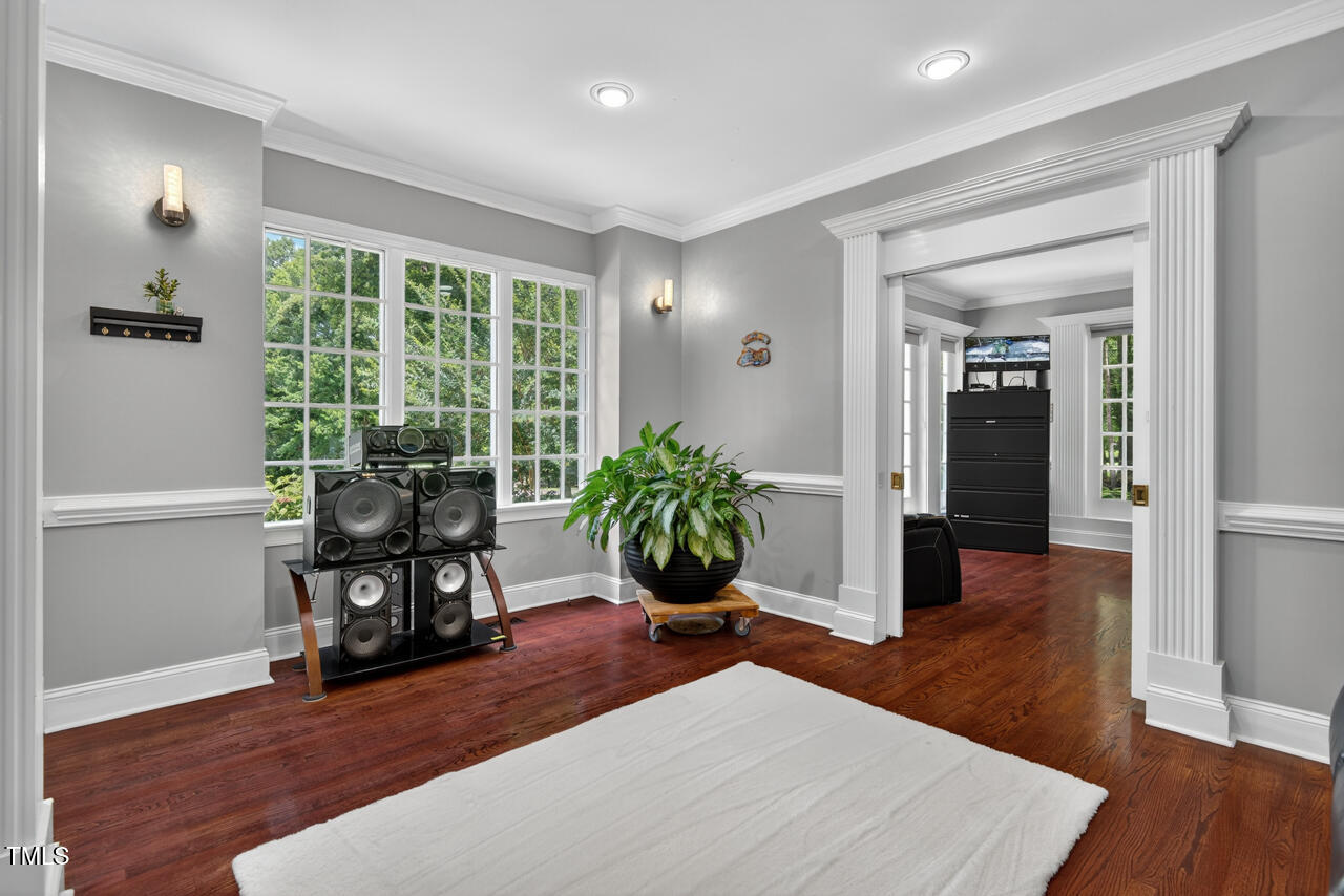 6225 Acorn Ridge Trail