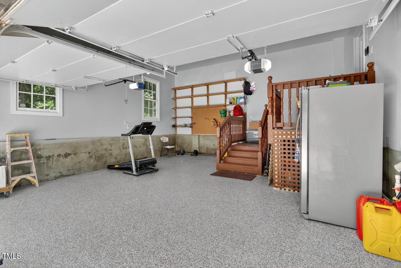 6225 Acorn Ridge Trail