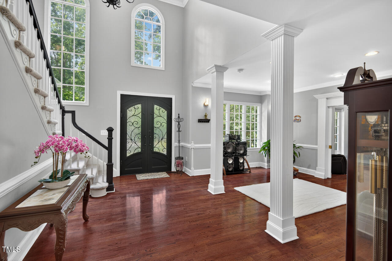 6225 Acorn Ridge Trail