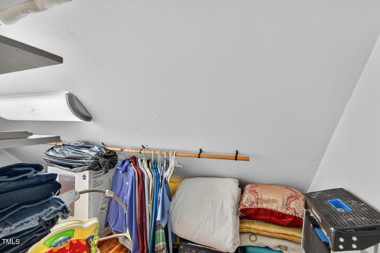 6225 Acorn Ridge Trail