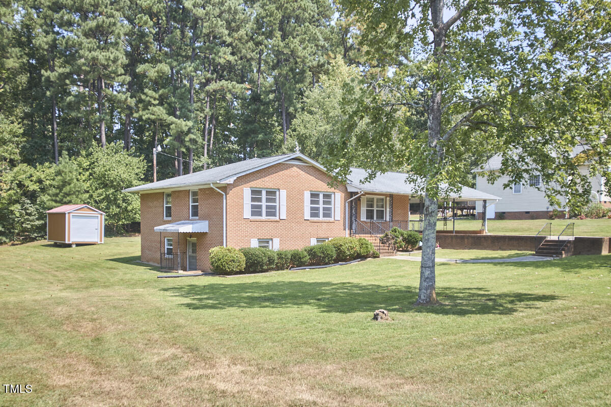 311 Ebon Road