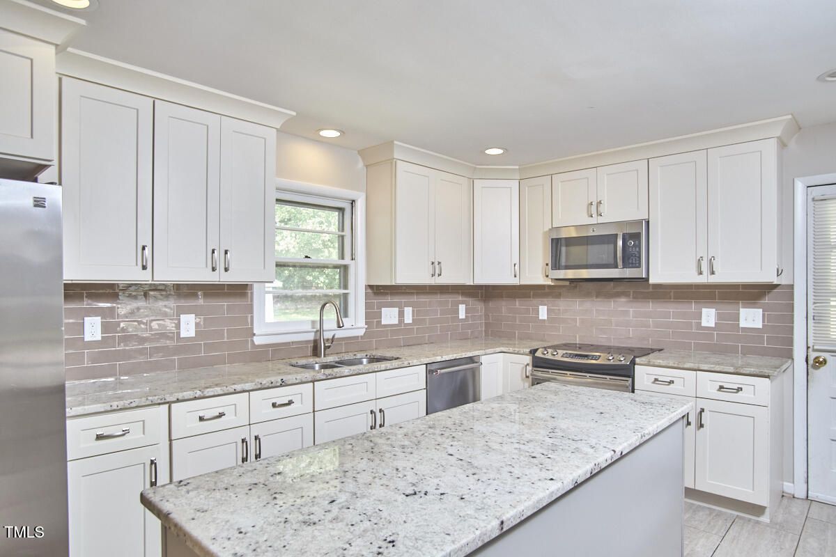 311 Ebon Road