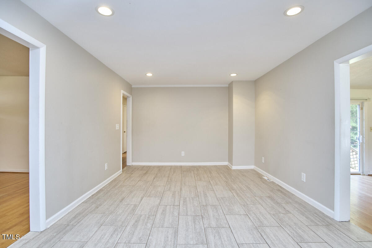311 Ebon Road