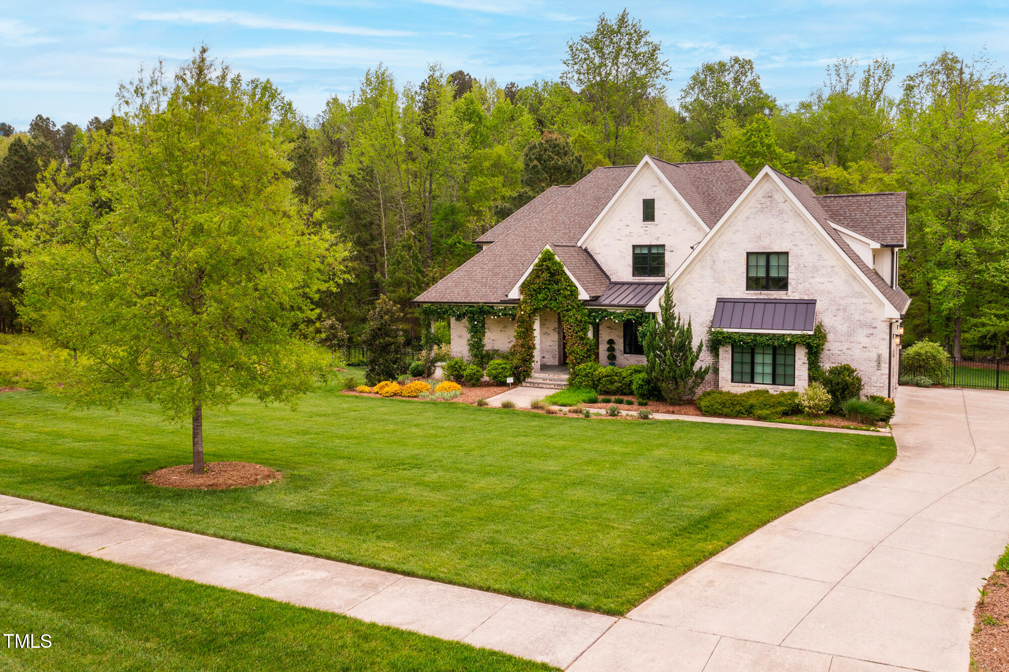 5040 Shakori Trail