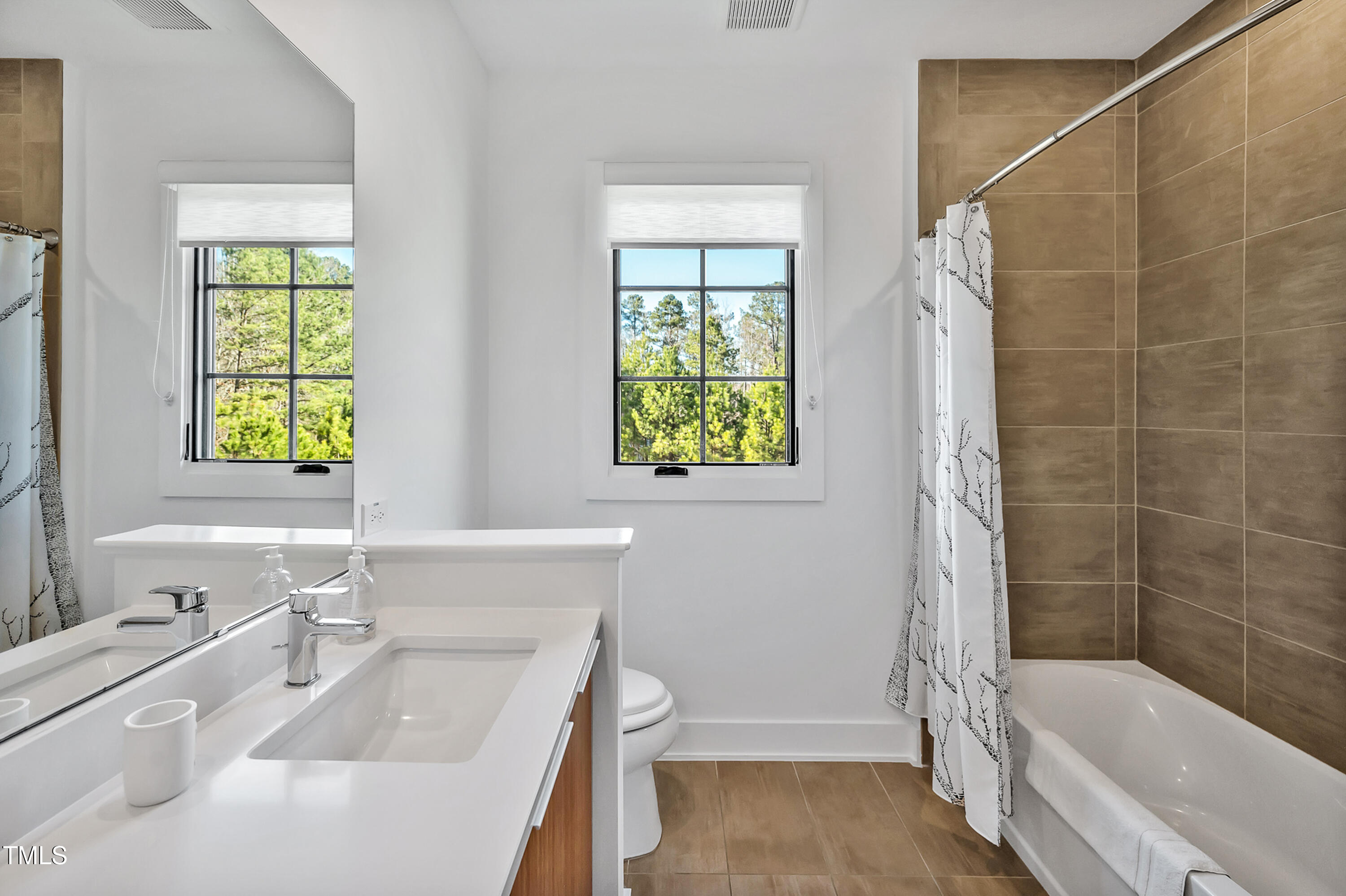 5040 Shakori Trail