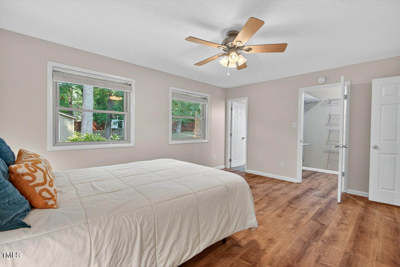 810 Royal Oaks Drive