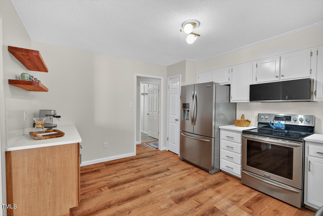 810 Royal Oaks Drive