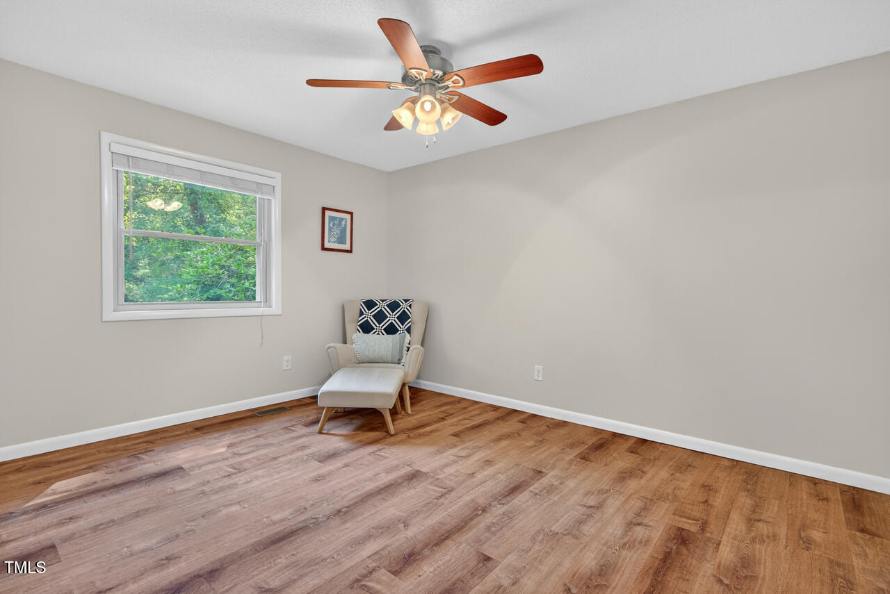 810 Royal Oaks Drive