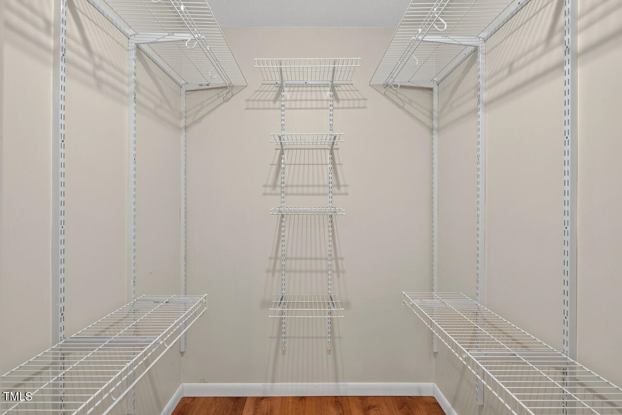 810 Royal Oaks Drive