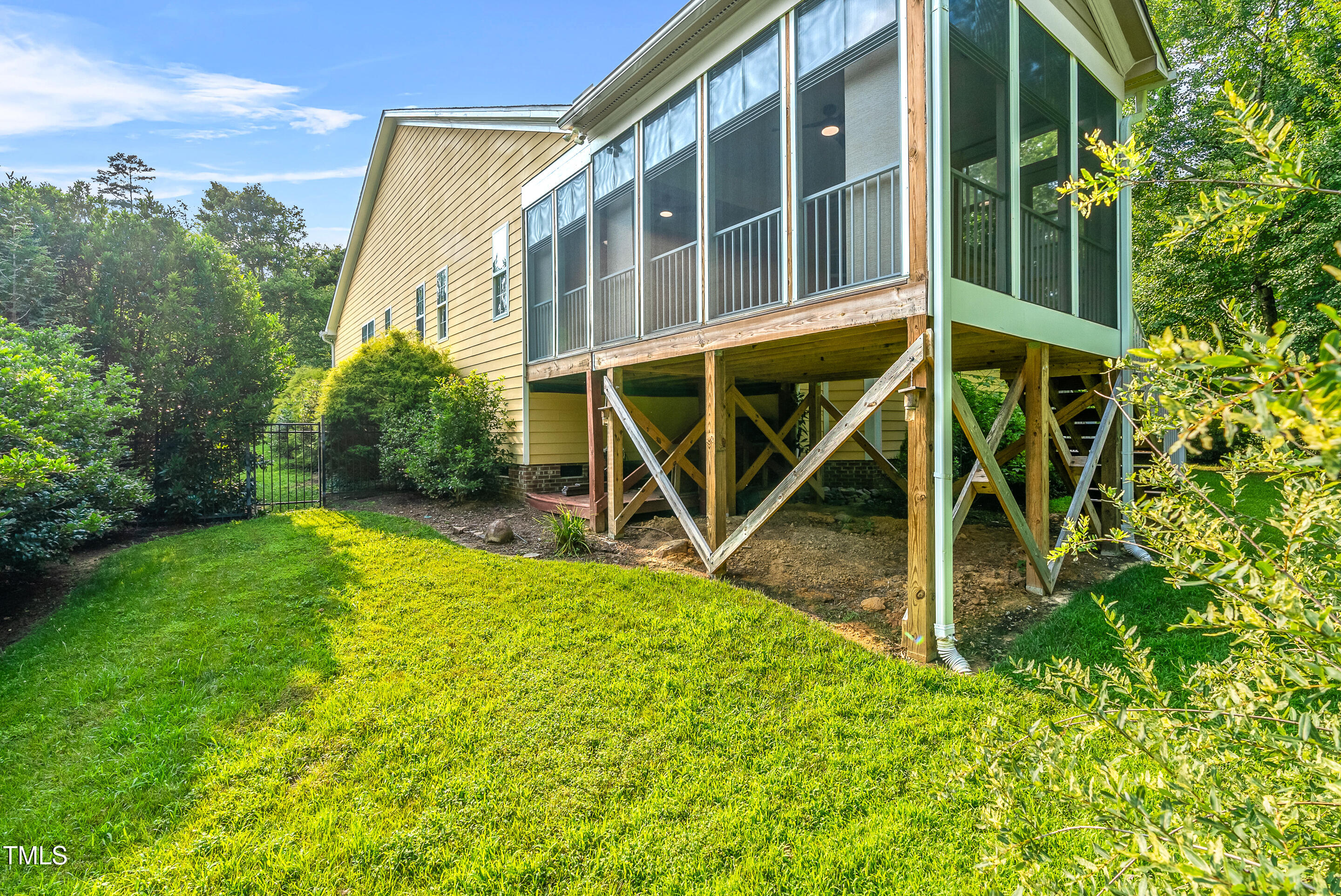 308 Harkness Circle