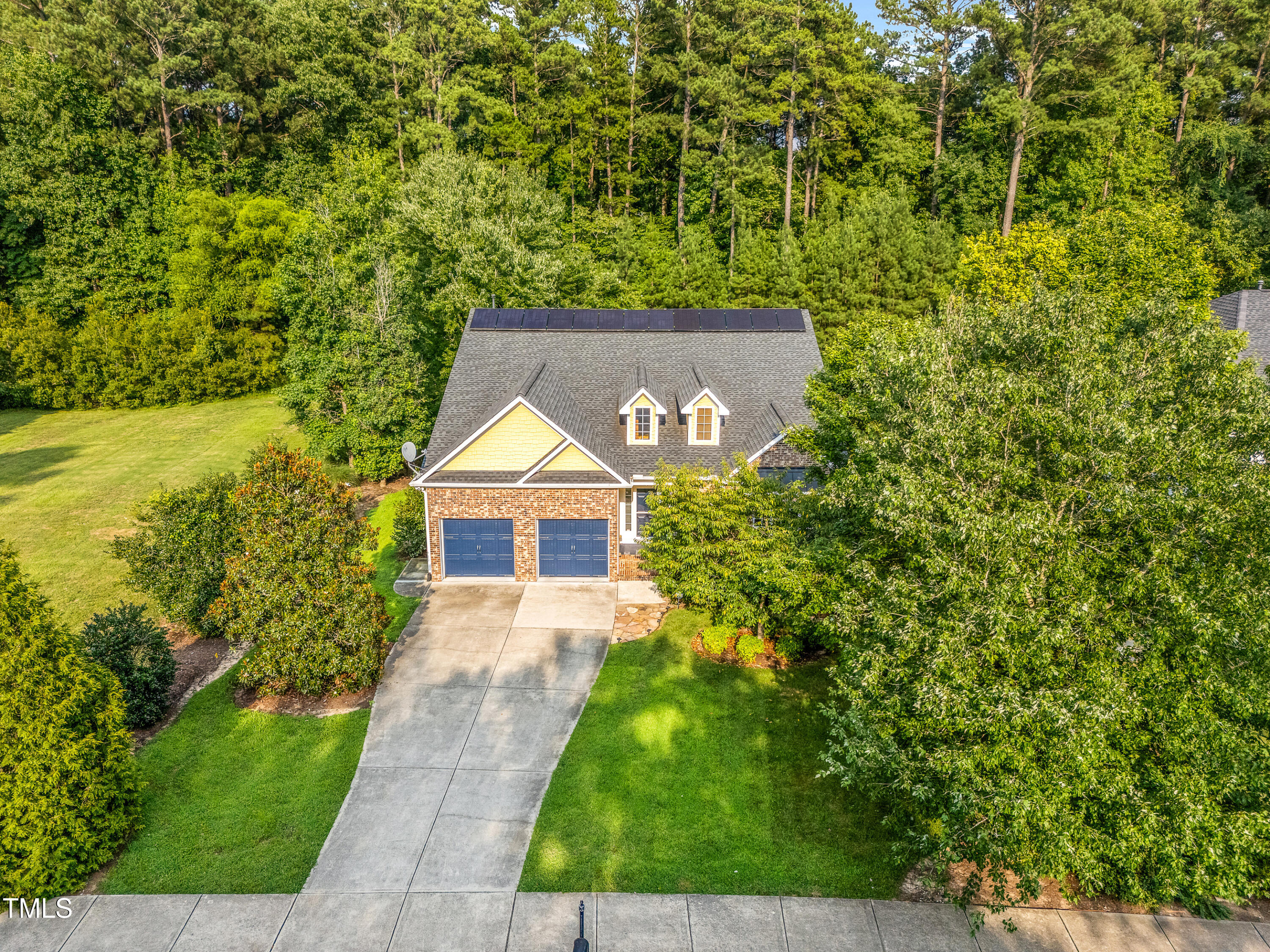 308 Harkness Circle