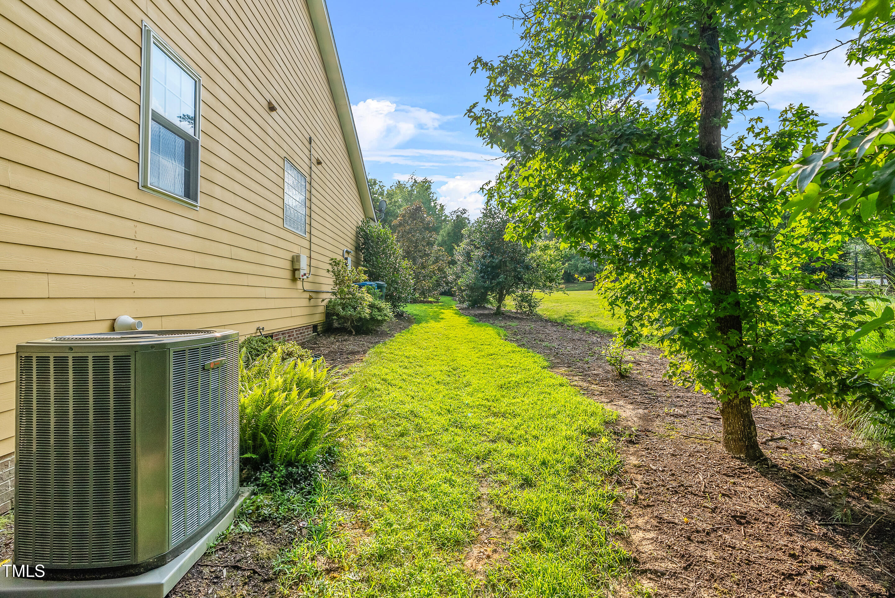 308 Harkness Circle