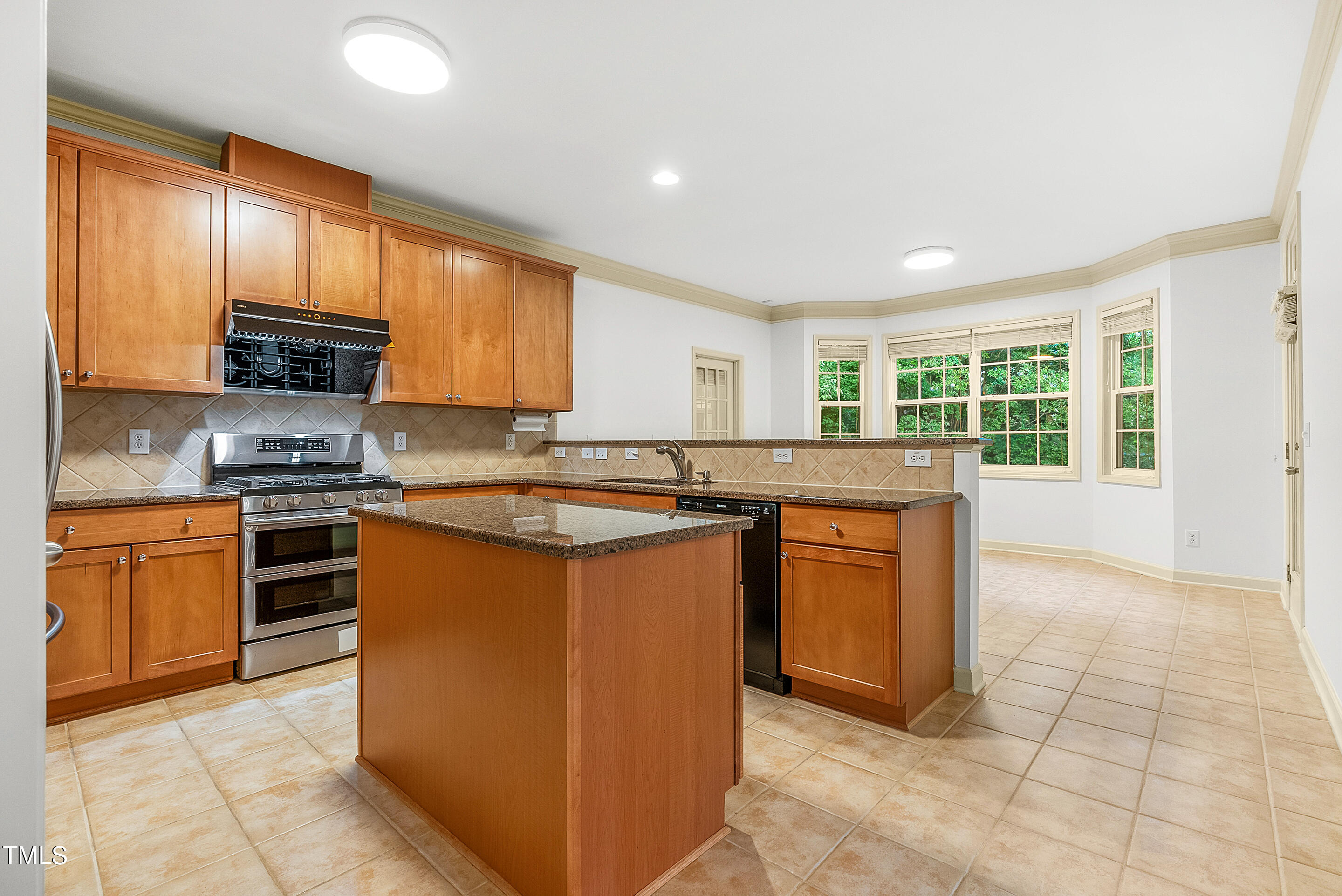308 Harkness Circle