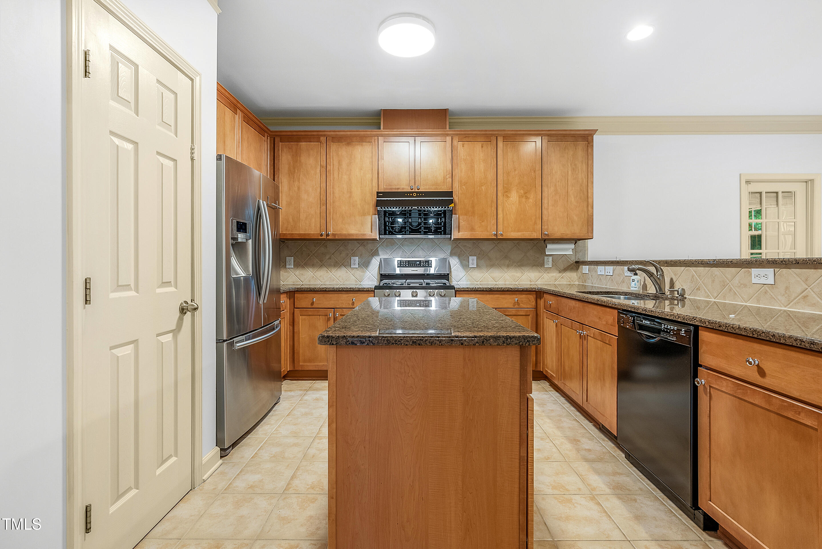 308 Harkness Circle