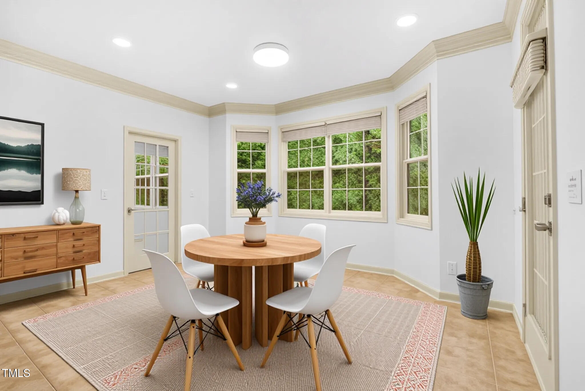 308 Harkness Circle