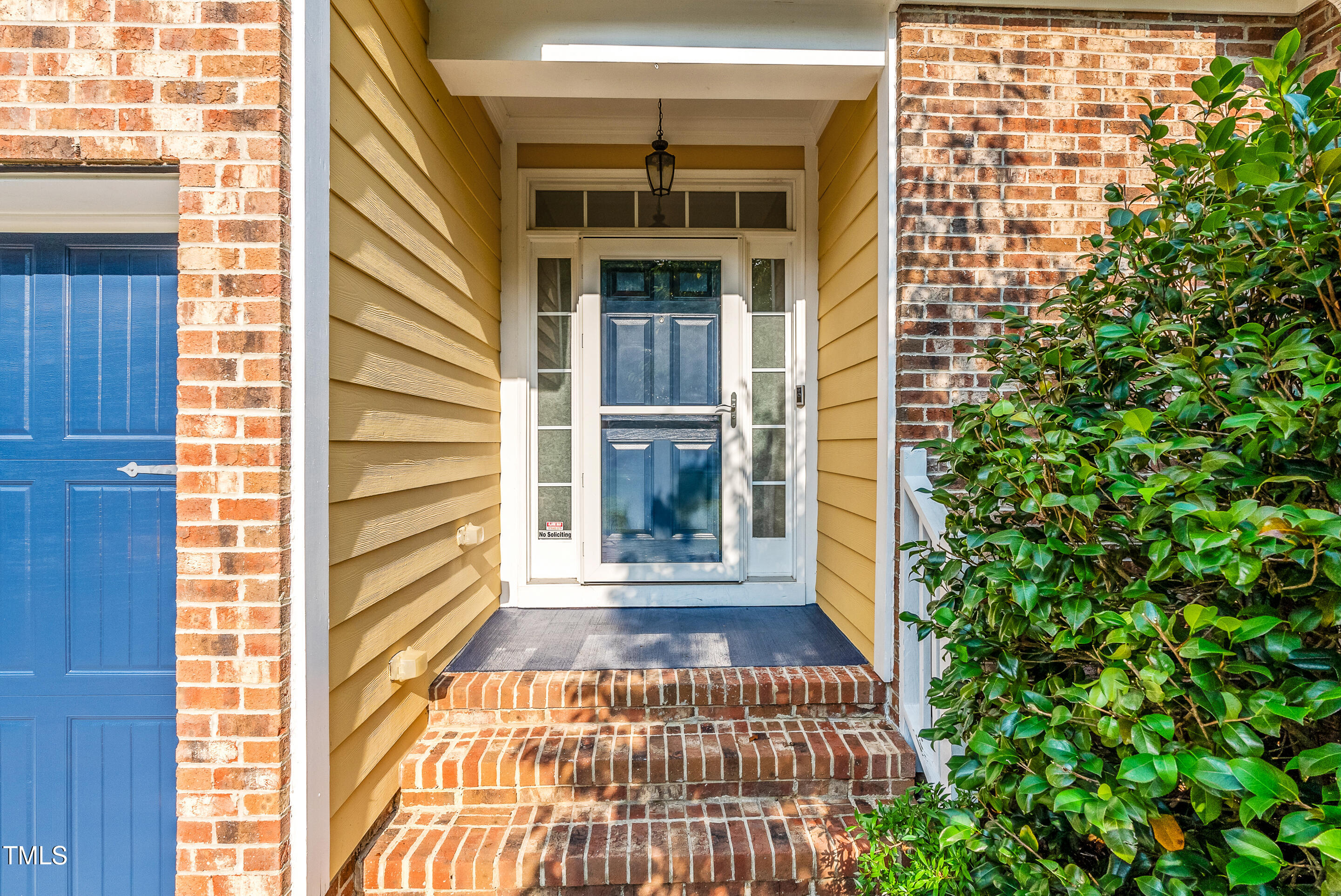 308 Harkness Circle