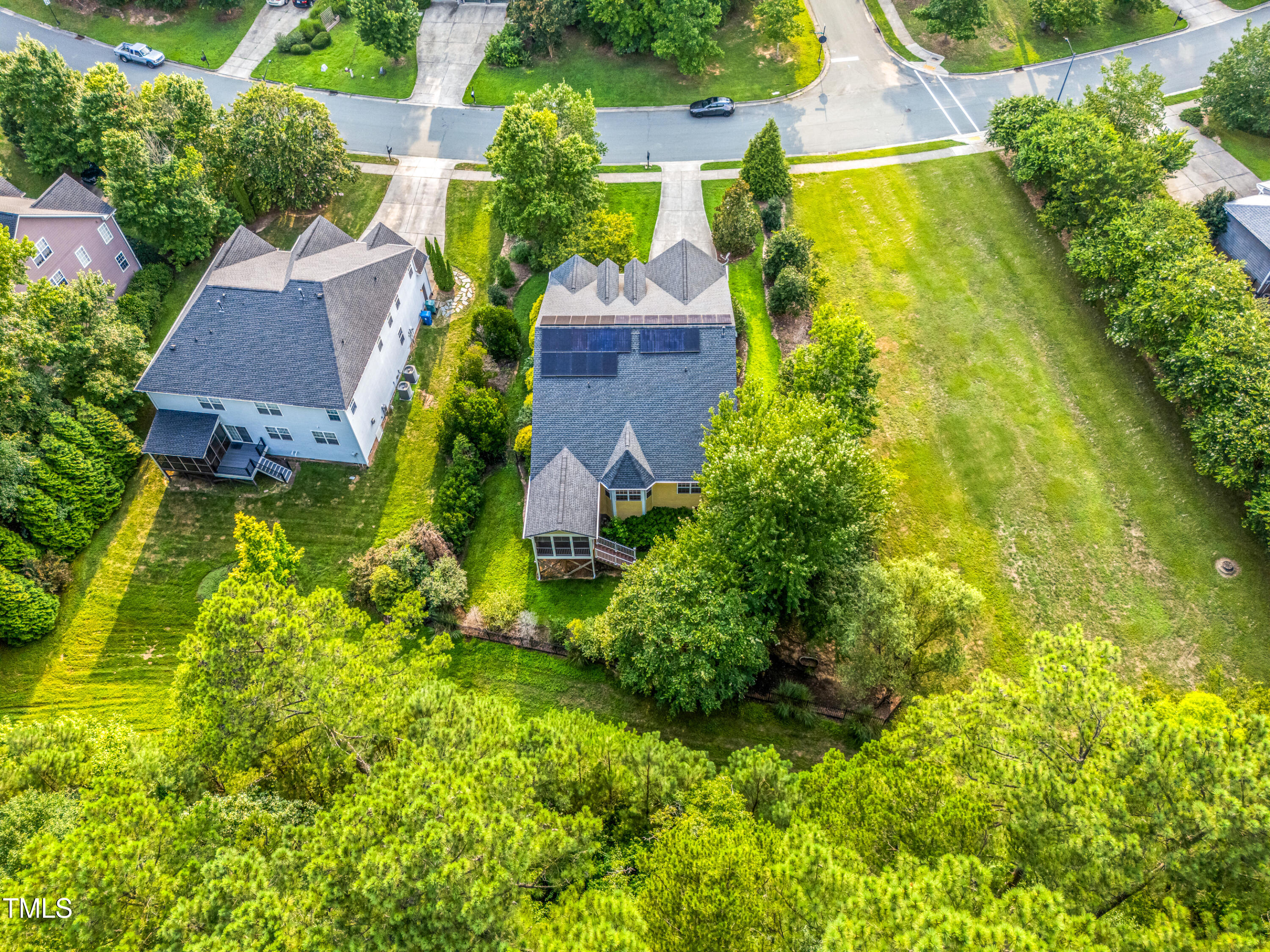 308 Harkness Circle
