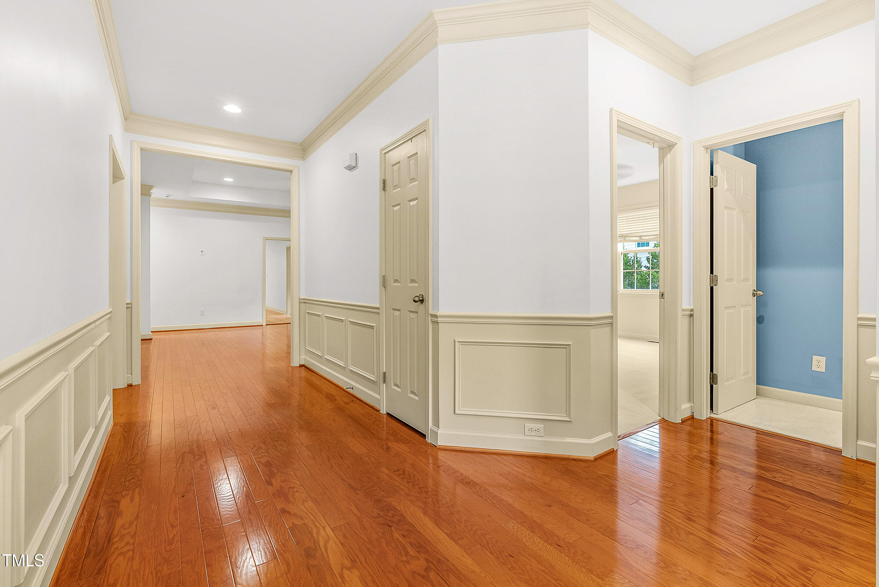 308 Harkness Circle