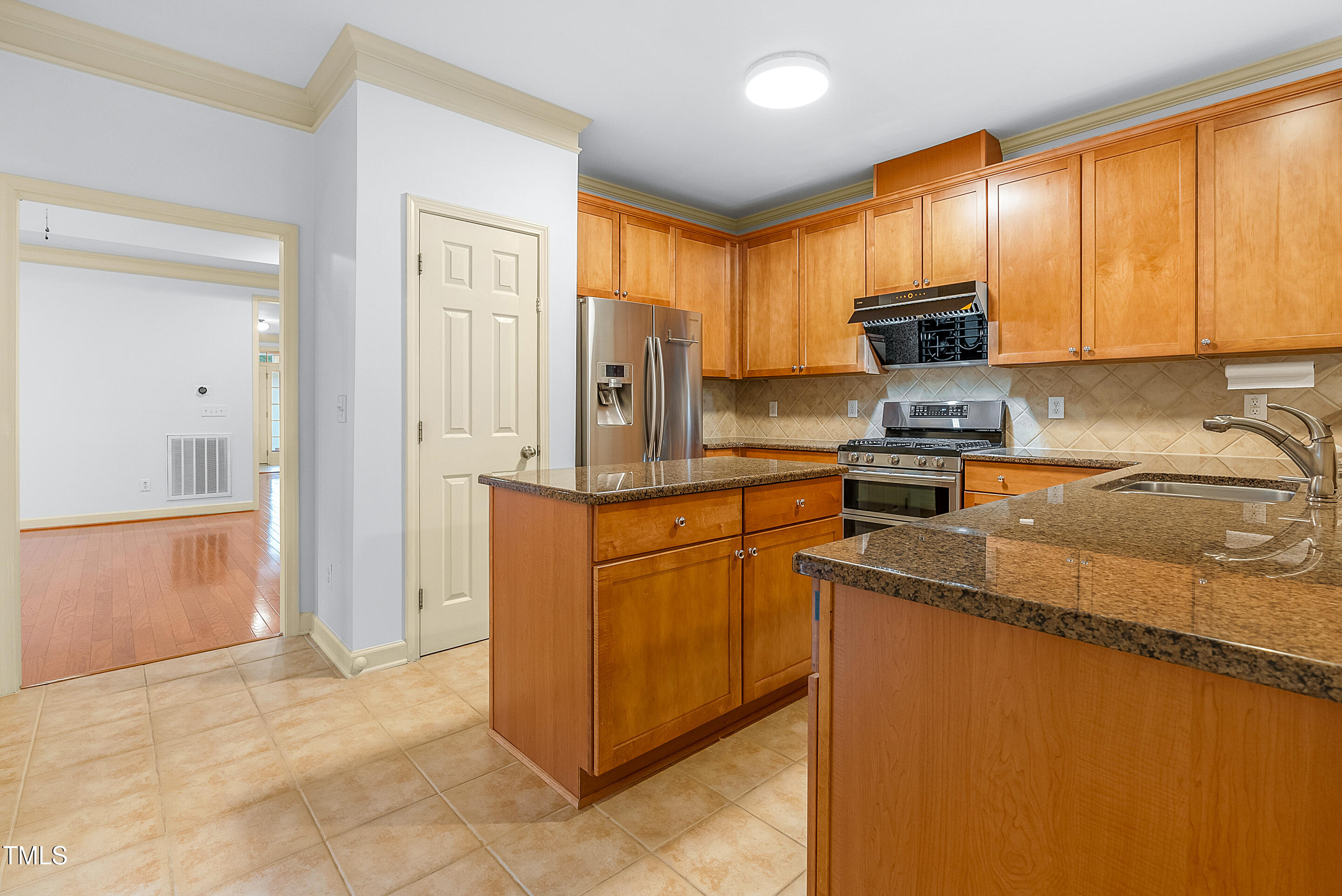 308 Harkness Circle