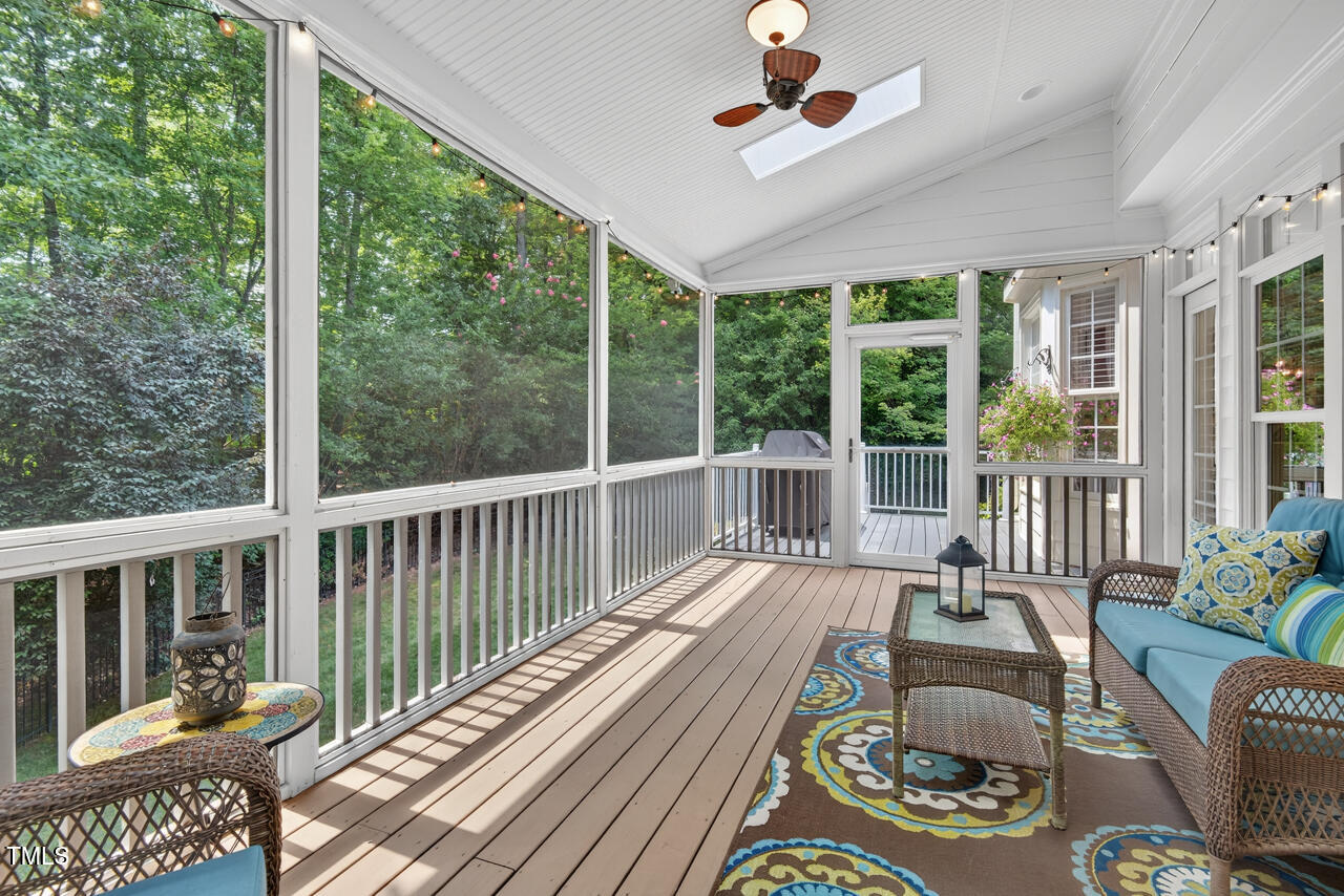 3748 Knollcreek Drive