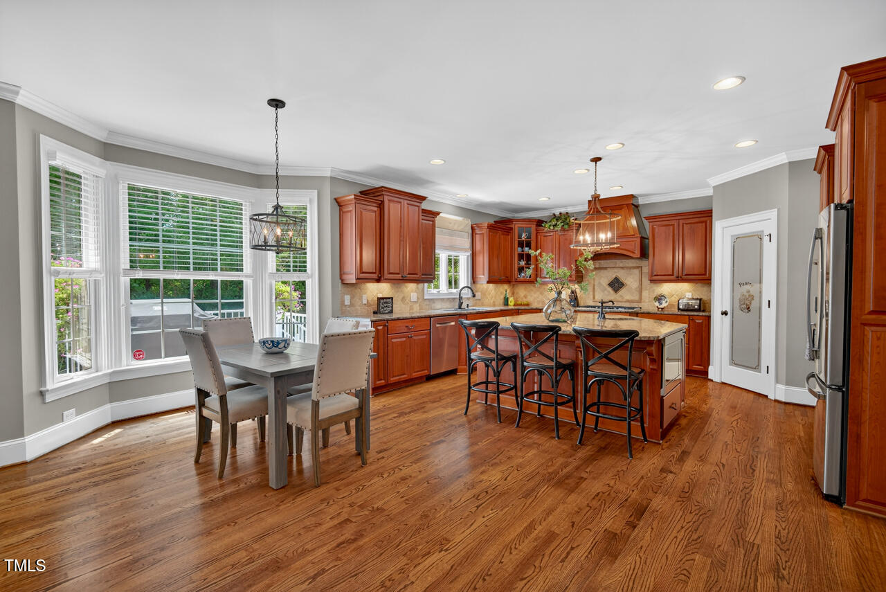 3748 Knollcreek Drive