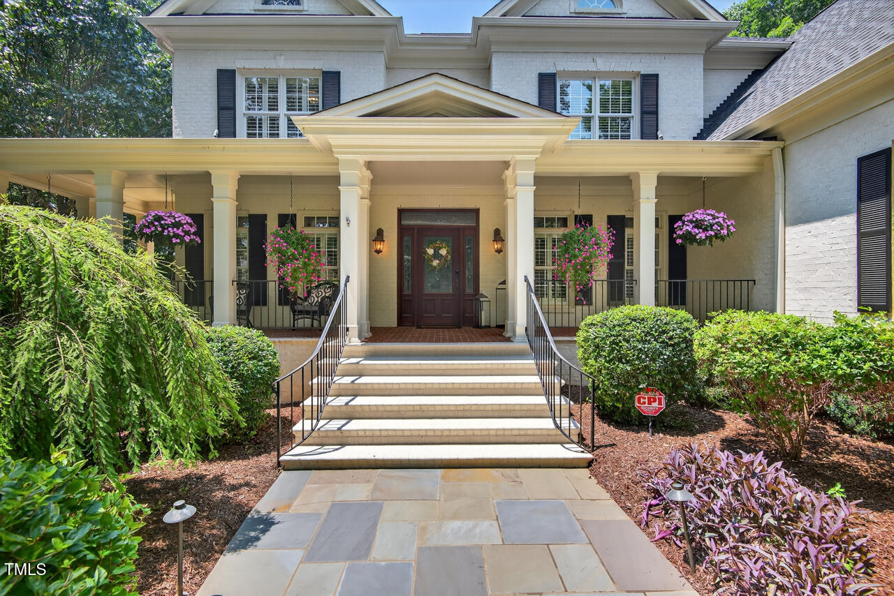 3748 Knollcreek Drive