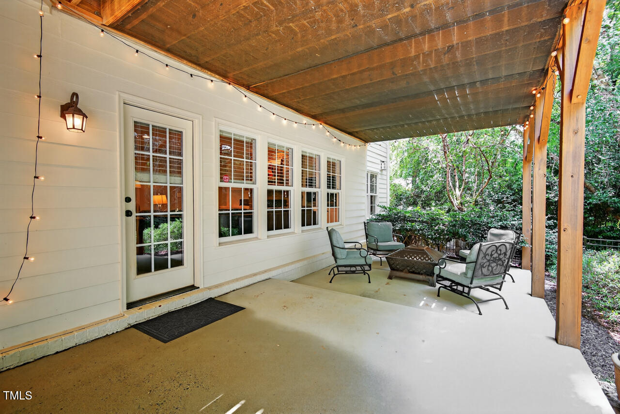 3748 Knollcreek Drive