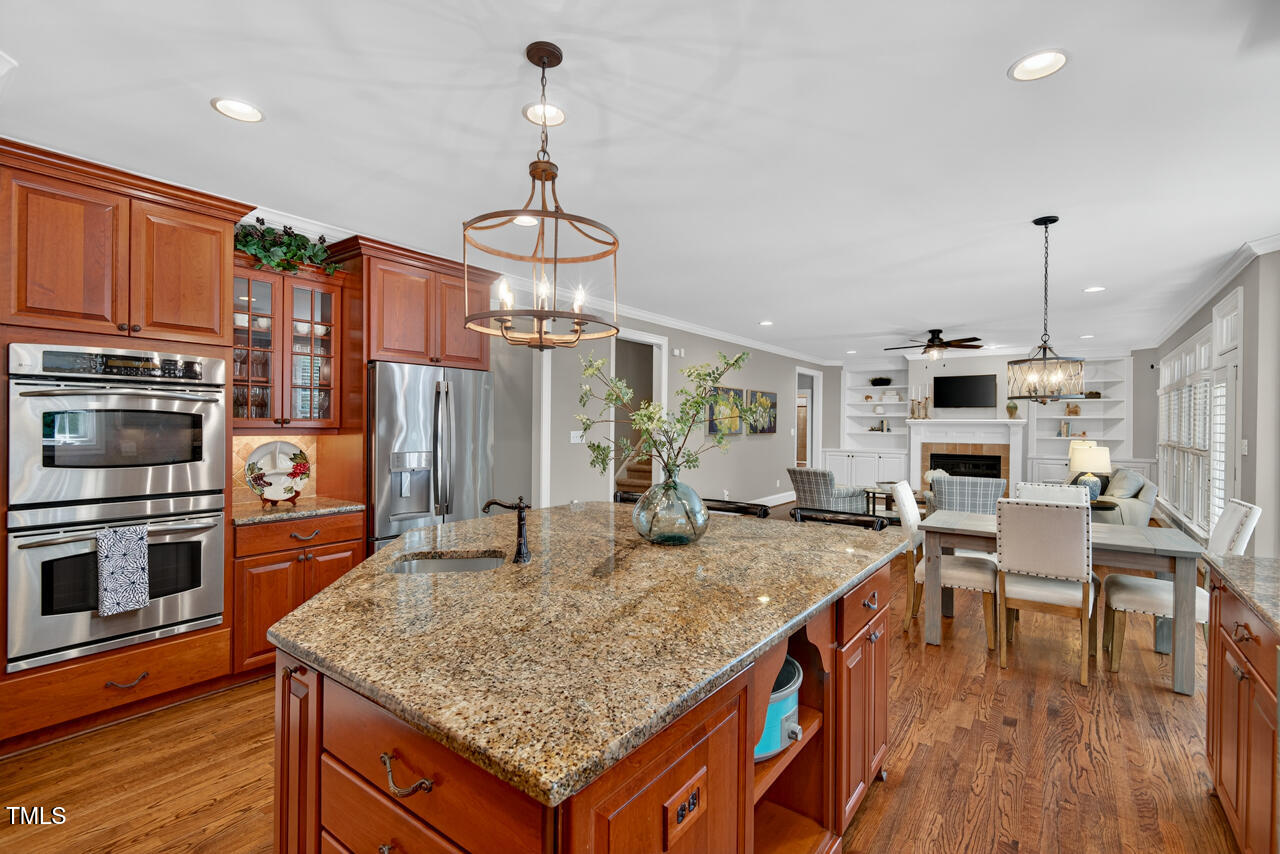 3748 Knollcreek Drive
