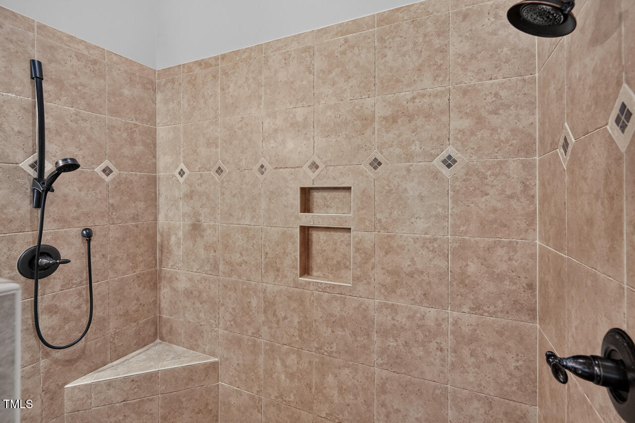 3748 Knollcreek Drive