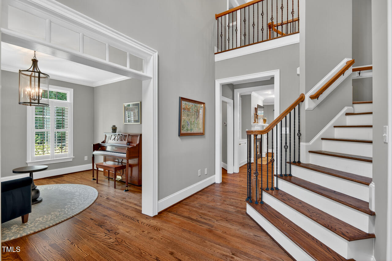 3748 Knollcreek Drive