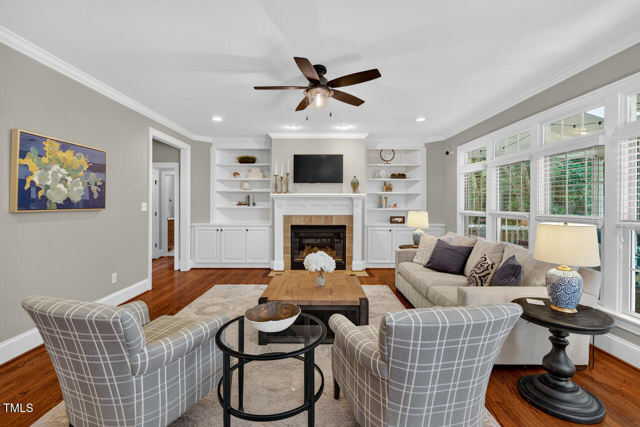 3748 Knollcreek Drive