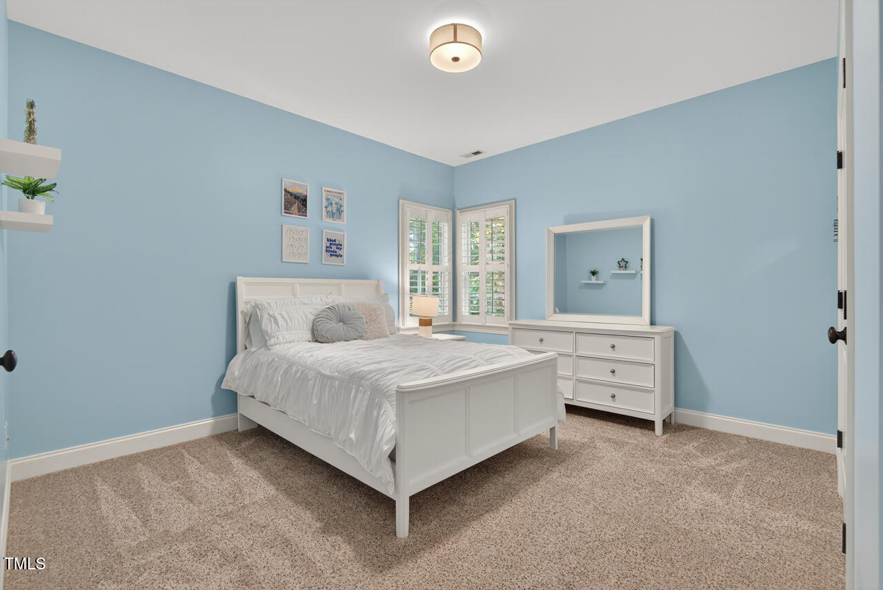 3748 Knollcreek Drive