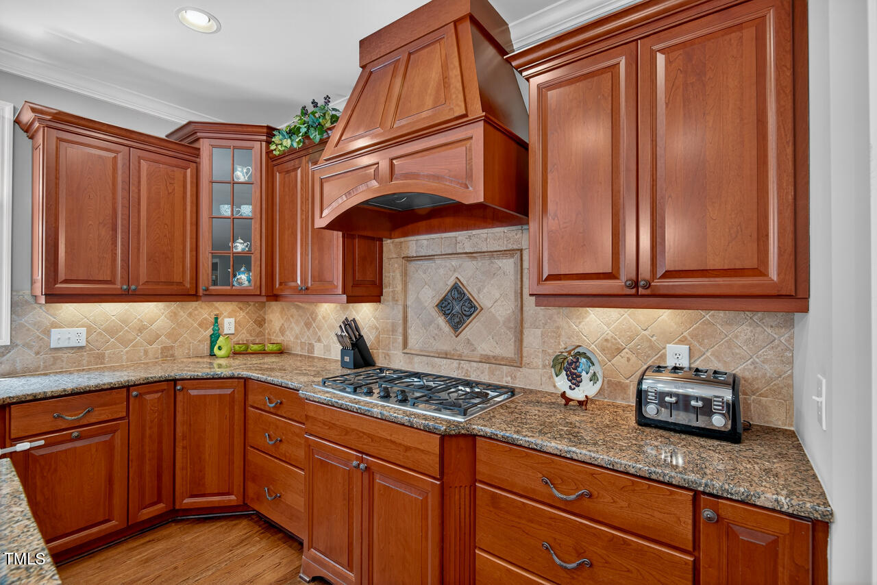 3748 Knollcreek Drive