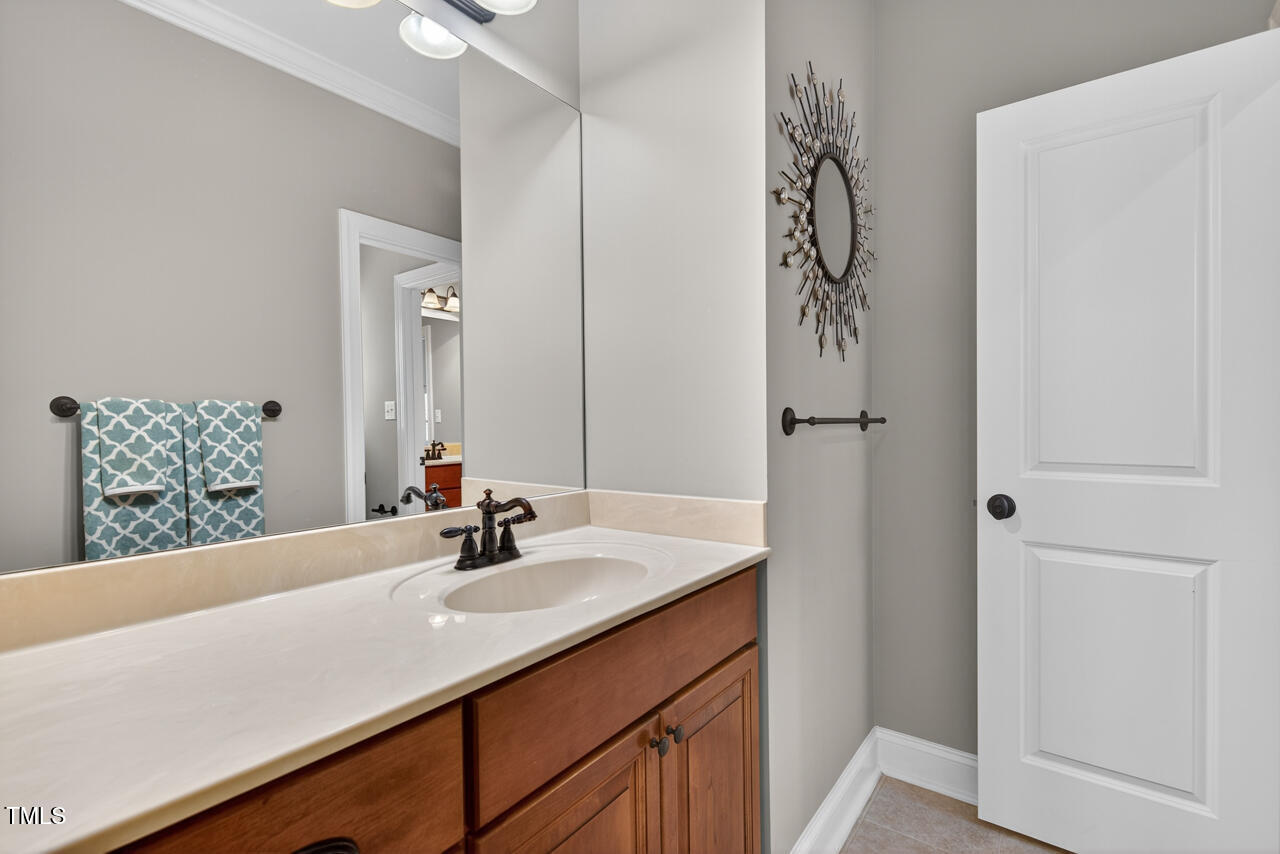 3748 Knollcreek Drive