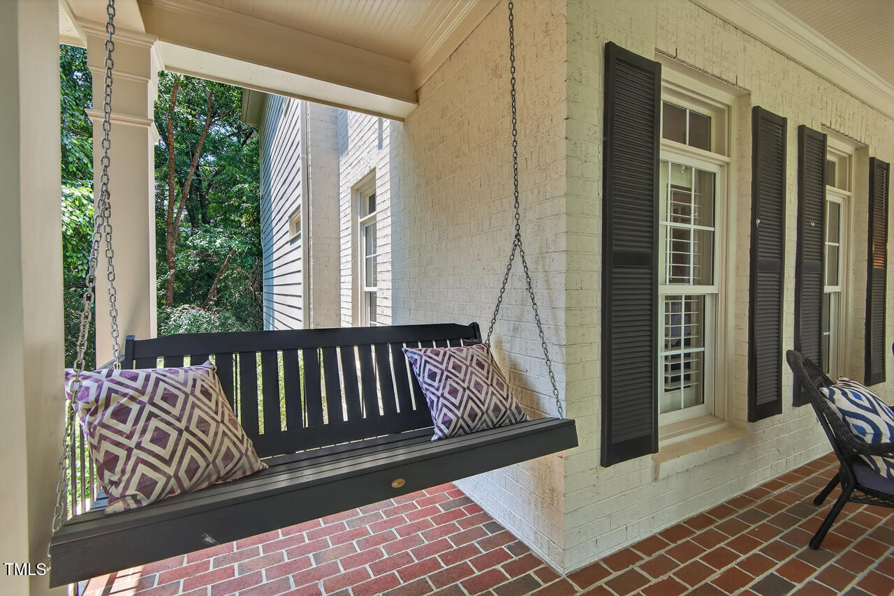 3748 Knollcreek Drive