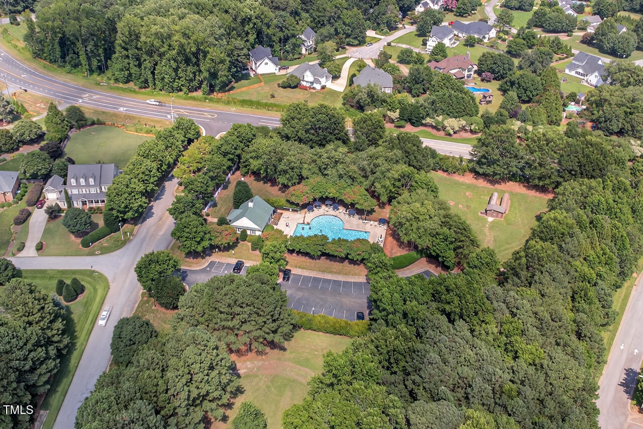 3748 Knollcreek Drive