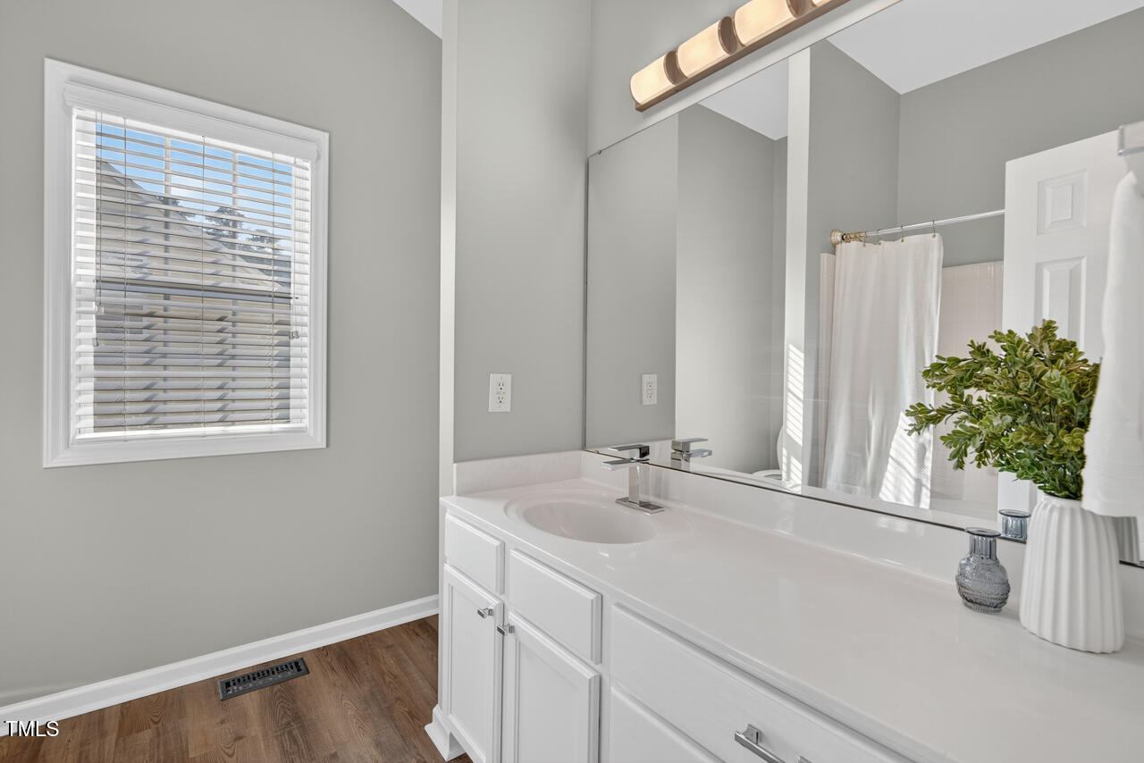 1004 Scotsburg Trail