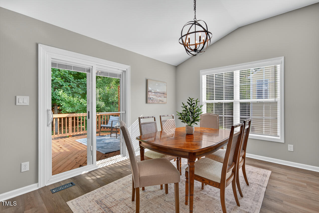 1004 Scotsburg Trail